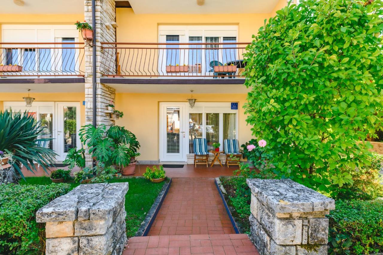 Apartments Kovacic-Punta Ουμάγκ Εξωτερικό φωτογραφία